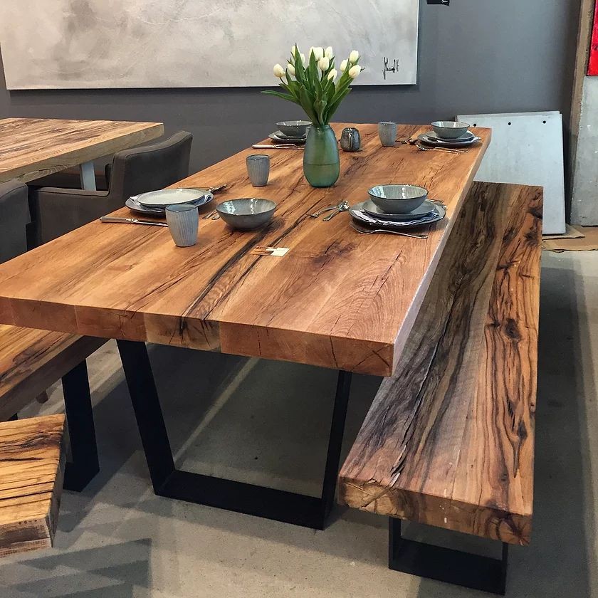 میز ناهار خوری چوبی