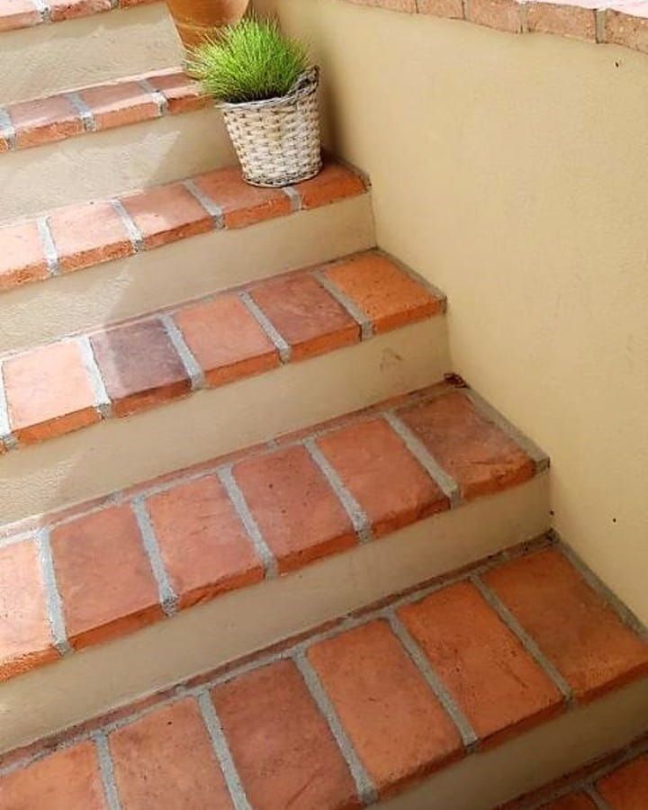 سنگ پله: انتخاب مناسب برای زیبایی و استحکام در ساختمان‌ها