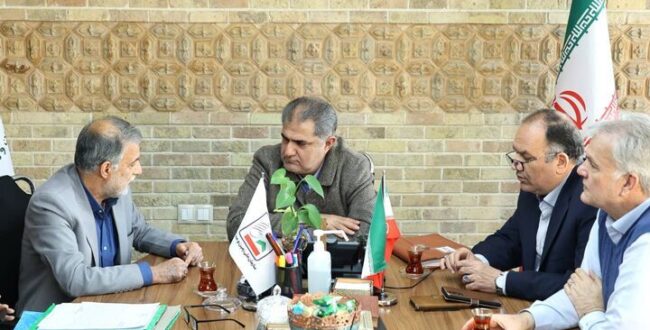 تأکید بر هم‌افزایی مجلس و استان بوشهر برای تسریع طرح‌های زمین و مسکن