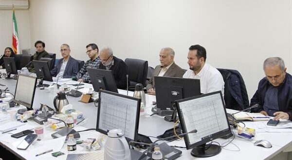 تمرکز کارگروه تخصصی فرونشست بر آسیبشناسی آثار تاریخی اصفهان