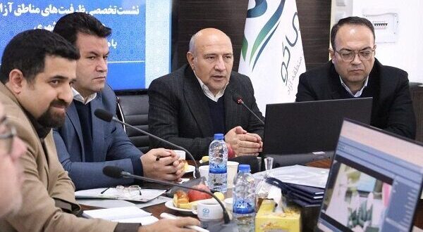 امضای تفاهمنامه برای تسریع بازآفرینی شهری در منطقه آزاد ماکو